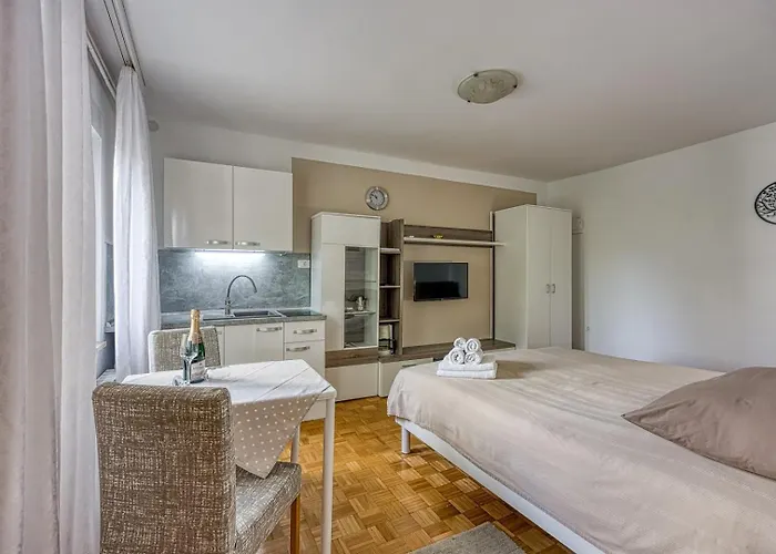 Daire Aparments Jedro&karlo